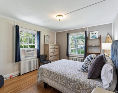 35 Sheppard Street - Photo Thumbnail 8