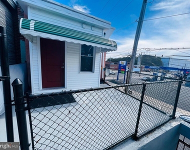 2084 E Allegheny Avenue - Photo Thumbnail 3