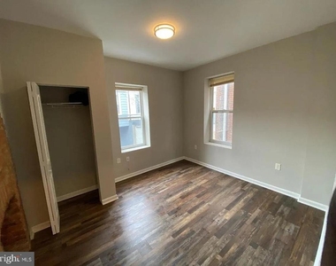 1466 N 52nd Street - Photo Thumbnail 3