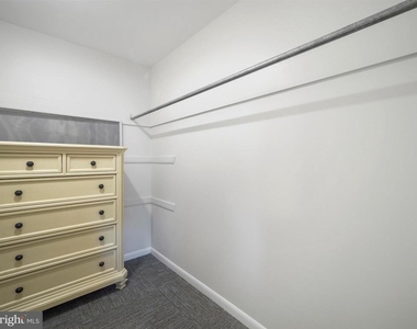 235 S Ridge Avenue - Photo Thumbnail 22