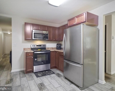 235 S Ridge Avenue - Photo Thumbnail 18