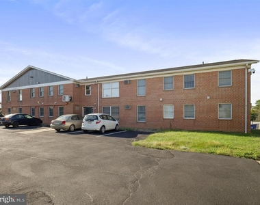 235 S Ridge Avenue - Photo Thumbnail 28