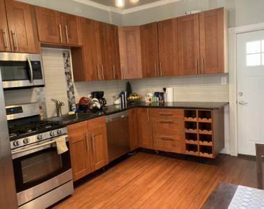 1846 N Mozart Street - Photo Thumbnail 6