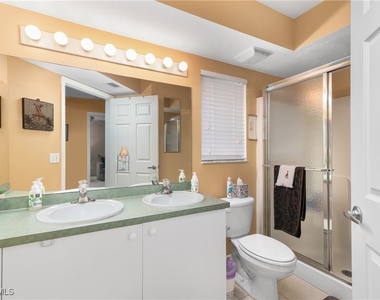 25727 Lake Amelia Way - Photo Thumbnail 13