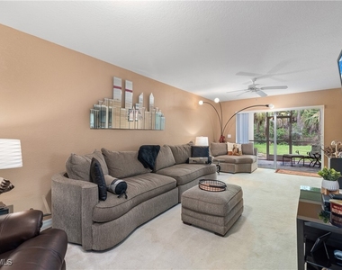 25727 Lake Amelia Way - Photo Thumbnail 3