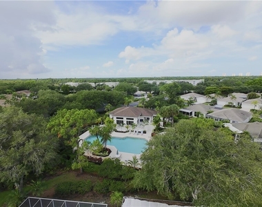 25727 Lake Amelia Way - Photo Thumbnail 13