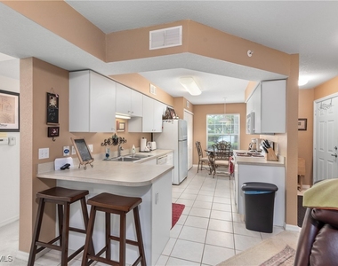 25727 Lake Amelia Way - Photo Thumbnail 5