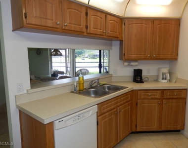 7121 Golden Eagle Court - Photo Thumbnail 6