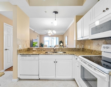 14571 Legends Boulevard N - Photo Thumbnail 8