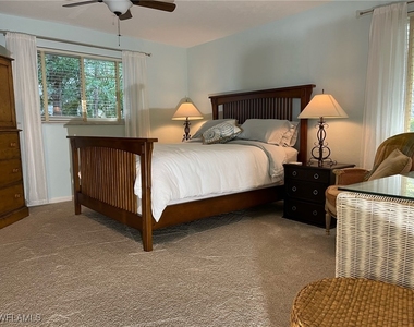 677 18th Avenue S - Photo Thumbnail 9