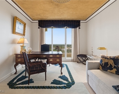 8990 Bay Colony Drive - Photo Thumbnail 7
