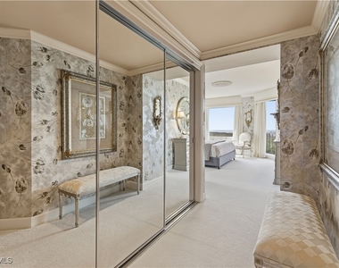 8990 Bay Colony Drive - Photo Thumbnail 27