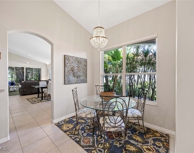 8482 Bent Creek Way - Photo Thumbnail 20