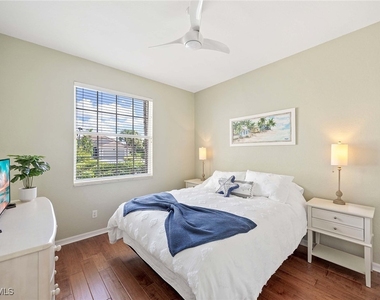 8482 Bent Creek Way - Photo Thumbnail 22
