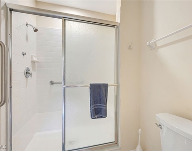 7654 Pebble Creek Circle - Photo Thumbnail 21