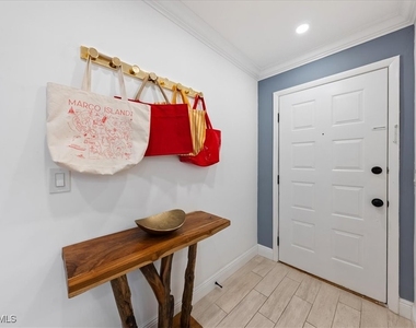 5841 Rattlesnake Hammock Road - Photo Thumbnail 4