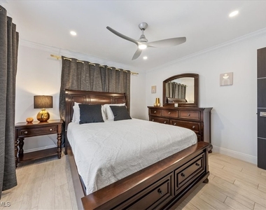 5841 Rattlesnake Hammock Road - Photo Thumbnail 11