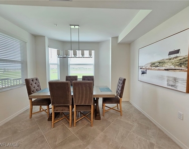 5807 Double Eagle Circle - Photo Thumbnail 1