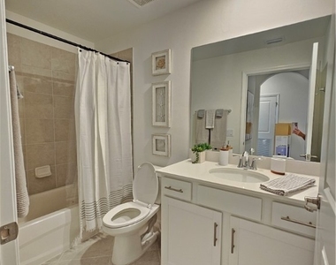 5807 Double Eagle Circle - Photo Thumbnail 7
