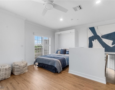 991 8th Street S - Photo Thumbnail 16