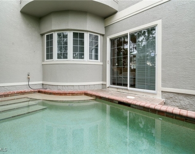 991 8th Street S - Photo Thumbnail 21