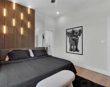 5907 Winsome Lane - Photo Thumbnail 2