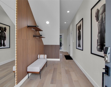 5907 Winsome Lane - Photo Thumbnail 24