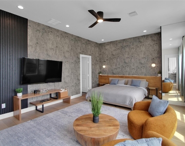 5907 Winsome Lane - Photo Thumbnail 8