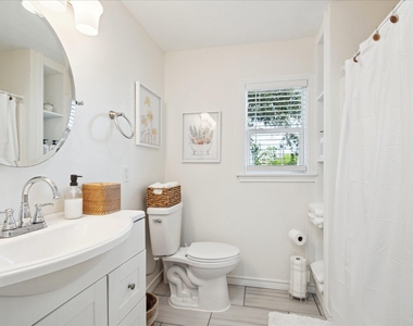 1213 55th Street - Photo Thumbnail 13