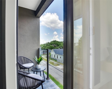 1411 Hickory Street - Photo Thumbnail 16