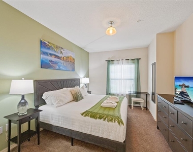 8945 Shine Drive - Photo Thumbnail 6