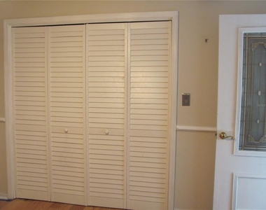 3210 Silkwood Loop - Photo Thumbnail 20