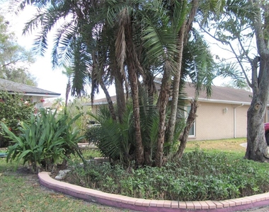 3210 Silkwood Loop - Photo Thumbnail 35