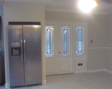 3210 Silkwood Loop - Photo Thumbnail 6