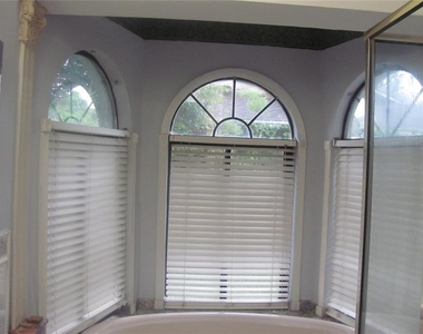 3210 Silkwood Loop - Photo Thumbnail 9