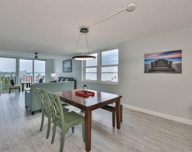 1400 Gulf Boulevard - Photo Thumbnail 4