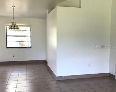 25385 Sandhill Boulevard - Photo Thumbnail 10