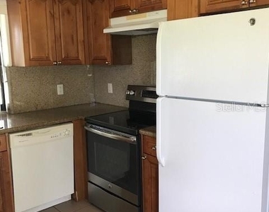 25385 Sandhill Boulevard - Photo Thumbnail 2