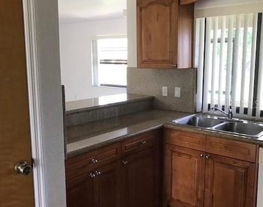 25385 Sandhill Boulevard - Photo Thumbnail 5