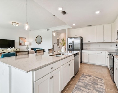 18114 Gawthrop Drive - Photo Thumbnail 8