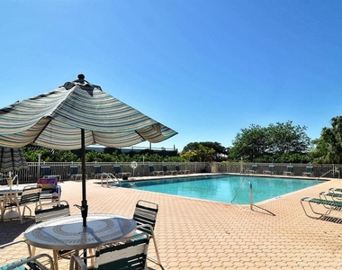 9630 Club South Circle - Photo Thumbnail 41