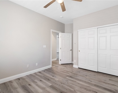 2406 Tribeca Street - Photo Thumbnail 2