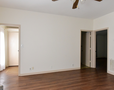 302 Jefferson Street - Photo Thumbnail 10
