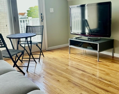 221 16th Avenue - Photo Thumbnail 23