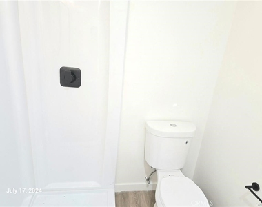 8734 1/4 Ramsgate Avenue - Photo Thumbnail 7
