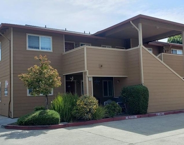 2255 Chestnut St - Photo Thumbnail 1