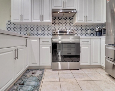 77897 Woodhaven Dr S Drive S - Photo Thumbnail 19
