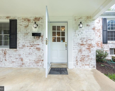 615 Smallwood Road - Photo Thumbnail 2
