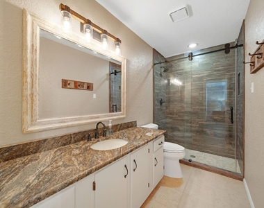 801 River Road - Photo Thumbnail 6