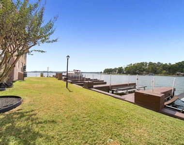 801 River Road - Photo Thumbnail 12